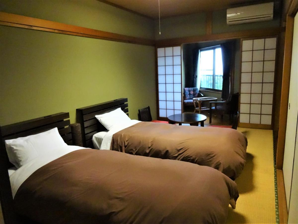אטאמי Ryokan Izuna מראה חיצוני תמונה
