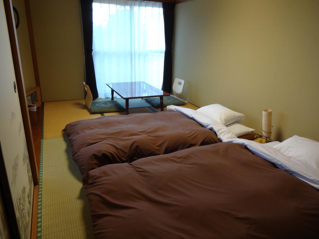 אטאמי Ryokan Izuna מראה חיצוני תמונה