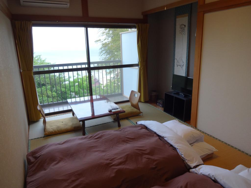 אטאמי Ryokan Izuna מראה חיצוני תמונה